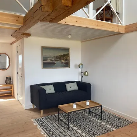 Апартаменты Wildernest Bornholm - Svanen *